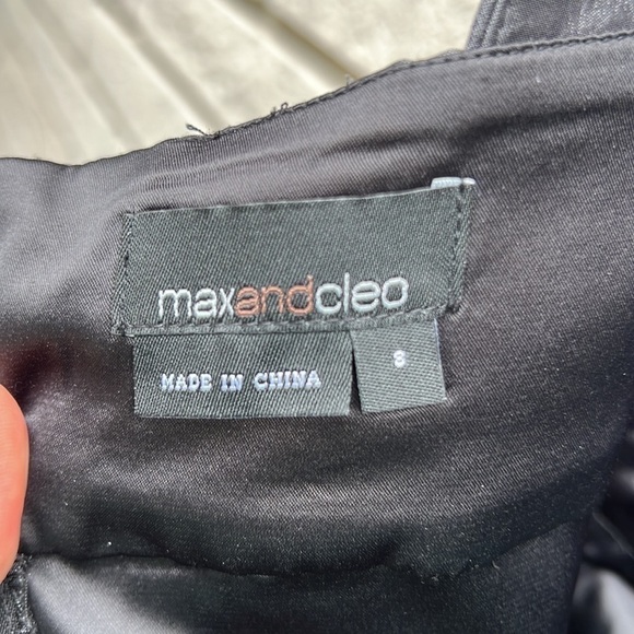 MAX and Cleo Metallic Pleated Floral Detail Dress Sz 8 - Picture 9 of 11